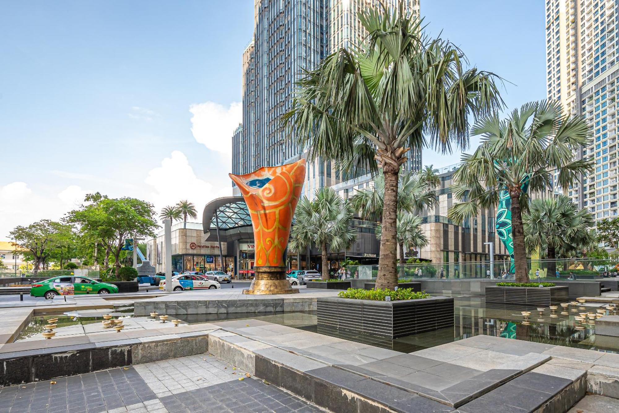 Vinhomes Landmark Condotel Suite โฮจิมินห์ซิตี้ ภายนอก รูปภาพ